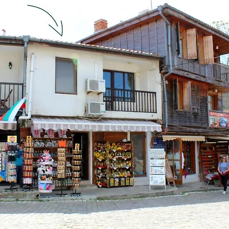 Apollonia Vendégház Szozopol